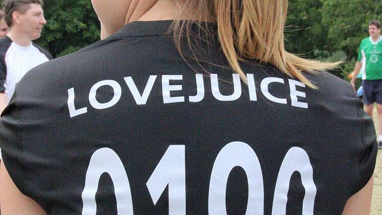 Nicht unter ihrer Rückennumer, aber jedes Jahr bei QuattFo ist Katharina Heinrich von "Lovejuice" zu erreichen. Foto: Daniel Ruppert