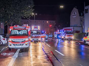 In der Pfälzerstraße in Nürnberg ist es am Freitagabend zu einem Brand gekommen.   &nbsp; Foto: NEWS5 / Bauernfeind