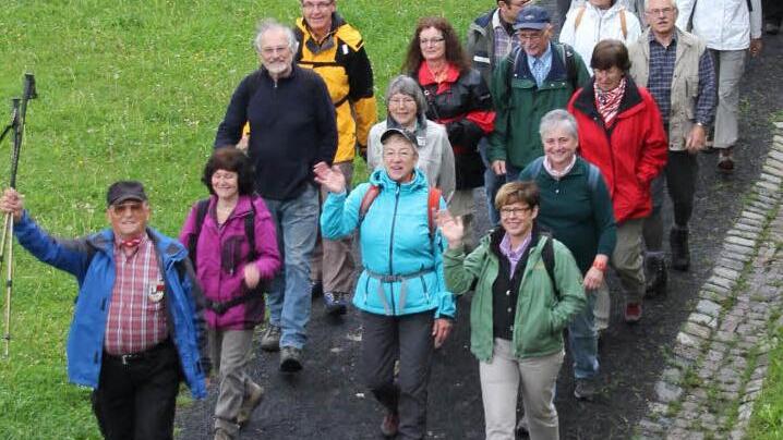 Beste Grüße - zur Ehrung