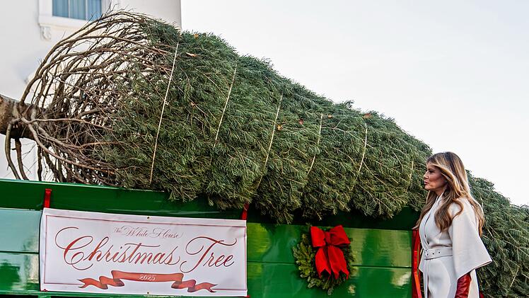 Ankunft des Weihnachtsbaums im Weißen Haus