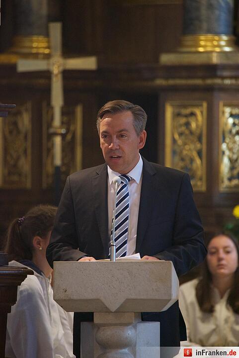 Nach einjähriger Kirchensanierung: Hannberg feiert die Wiedereröffnung der Wehrkirche der Pfarrei Geburt Mariens Hannberg