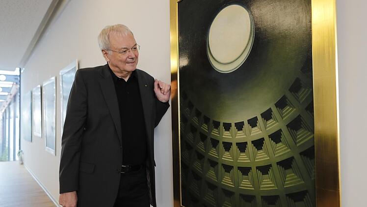 Wolf Schmidt gibt bei der Mediengruppe Oberfranken in Bamberg einen seltenen Einblick in sein Werk.  Foto: Matthias Hoch