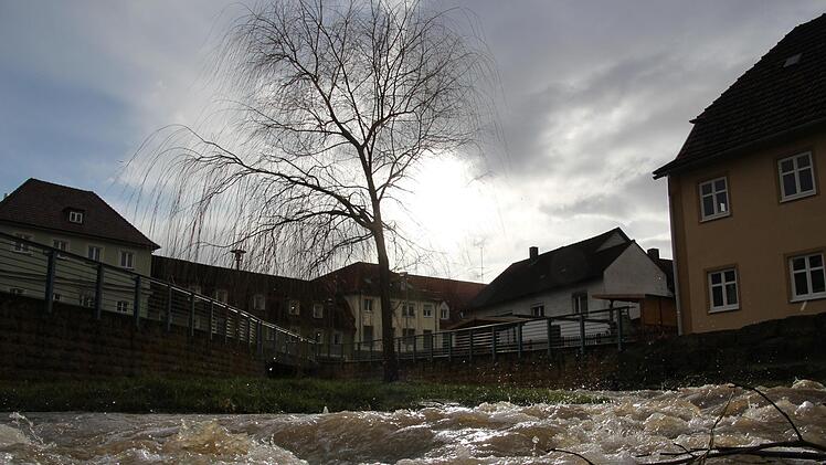 Wind, Sonne, Regen, Wolken - das Wetter zeigte sich am Mittwoch von vielen Seiten. Es kam aber zu keinen größeren Schäden. Foto: Tobias Kindermann