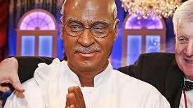 ...2015 war er der fränkische "Mahatma Gandhi"...  Foto: David Ebener/dpa