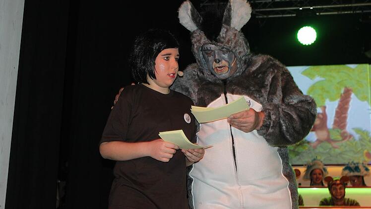 Mogli und Balu (Leonie Schneider und Tim Fehn)