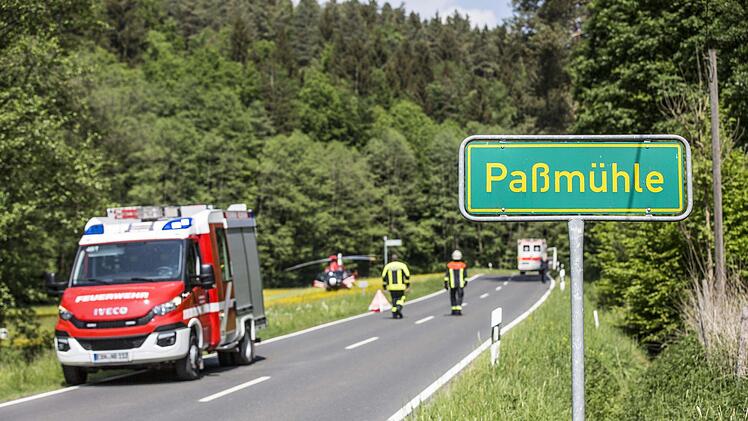 Schwerer Unfall in den Haßbergen Fotos: Rene Rene Ruprecht