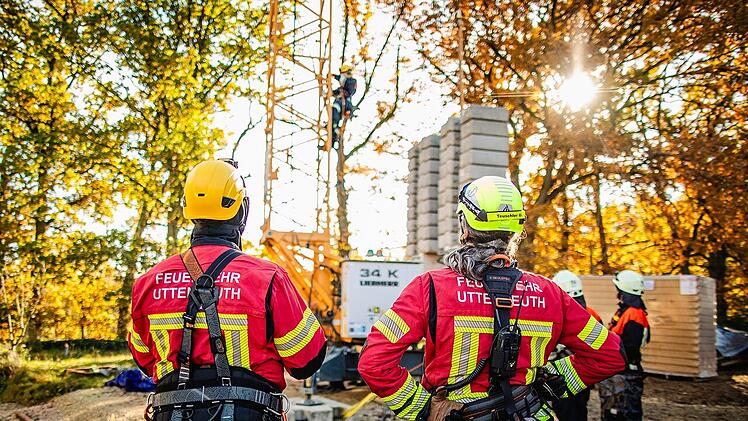 Uttenreuth: Feuerwehrler absolvieren Lehrgang "Absturzsicherung" - "Ausbildung unumgänglich"