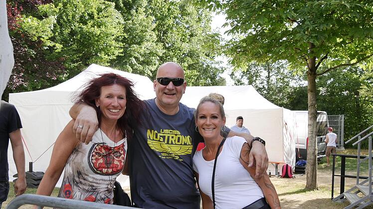 Fans von Powerlord aus Nordhessen.Foto: Manja von Nida