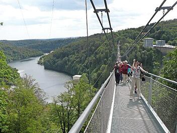 Ein besonderes Erlebnis war der Gang über die "Titan-RT", die größte Seilhängebrücke der Welt.  Foto: G. Geiling