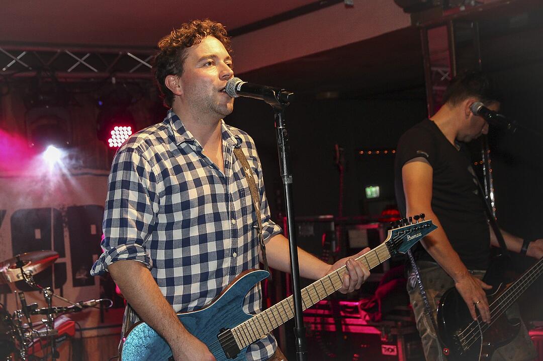 Partystimmung mit den Dorfrockern