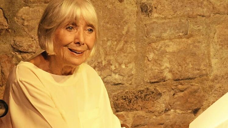 Topsy Küppers im Nana-Theater Foto: Wulf Rühlmann