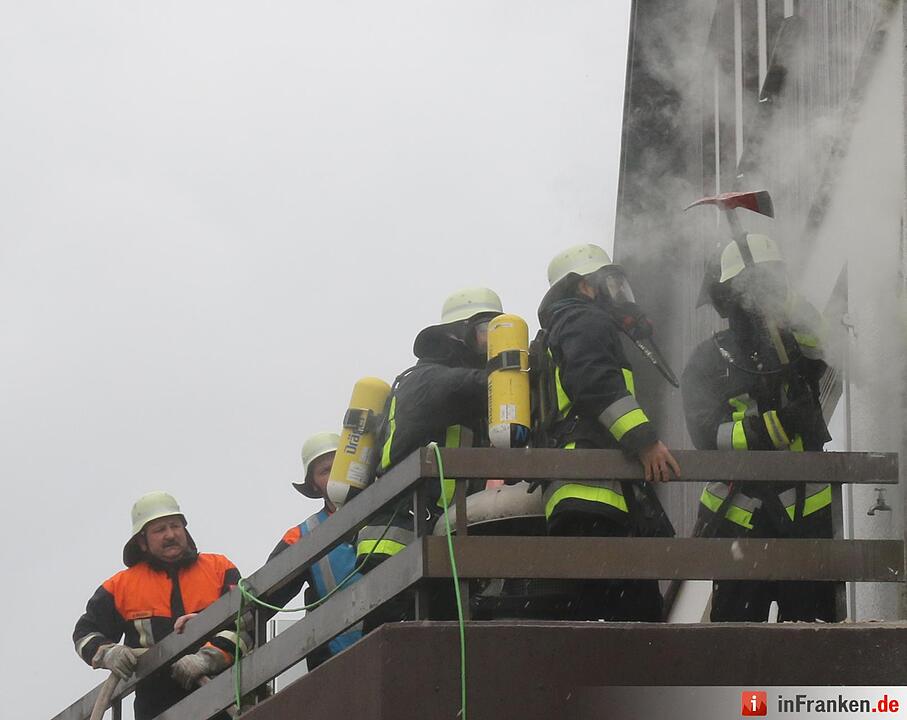 Schwelbrand in Gasthof in Großheirath