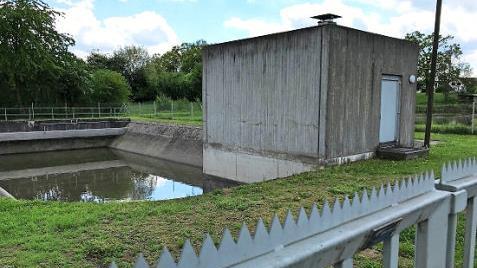 Das alte Pumpwerk in Haundorf  Foto: Michael Busch