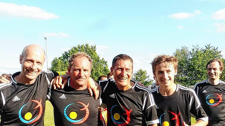 v.l. Roland Kuscche, Hansi Heidenreich, Gerhard Rummel, Ian Eich