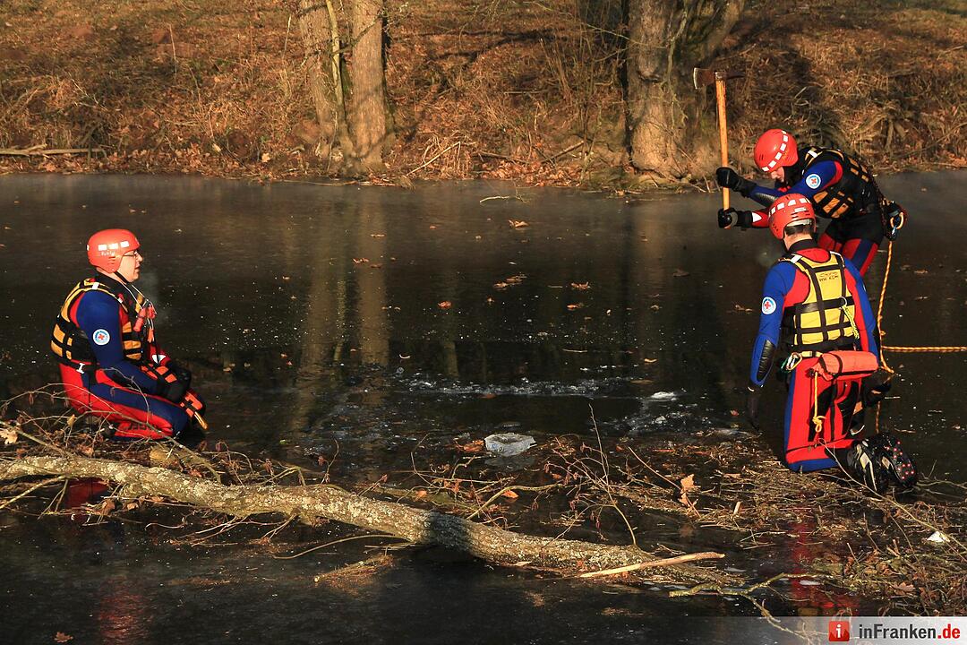 Kreis Bad Kissingen: Suchaktion nach Eis-Unfall