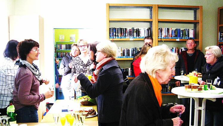 Die neue Walsdorfer Bücherei wurde mit einer Feierstunde offiziell eröffnet. Foto: Dieter Grams