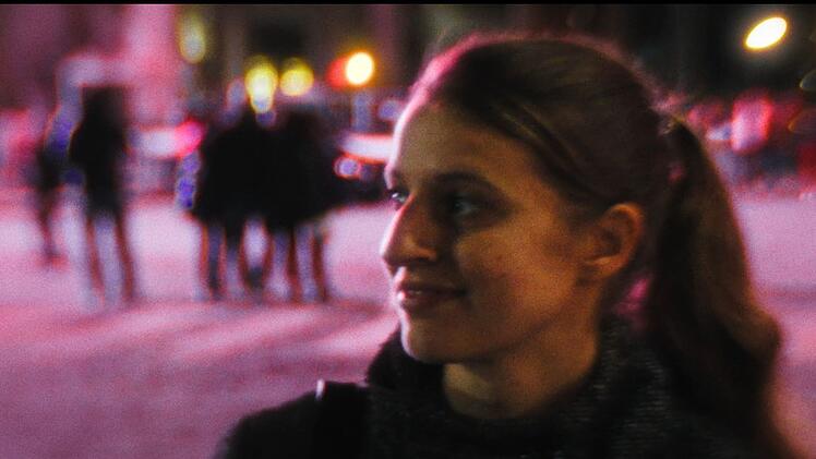 Die deutsche Biophysikerin und Molekularbiologin Kerstin Göpfrich forscht an sogenannten DNA-Origamis, mit denen in Zukunft womöglich Leben künstlich im Labor geschaffen werden könnte.