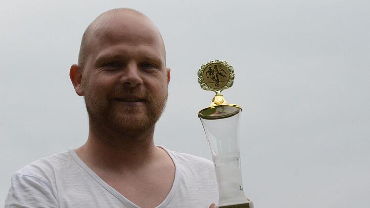 Stefan Denner ist die Tore-Garantie schlechthin für die DJK Weichtungen. In der abgelaufenen Saison erzielte der 31-Jährige für den Meister der A-Klasse Rhön 2 sensationelle 39 Treffer. Jürgen Schmitt