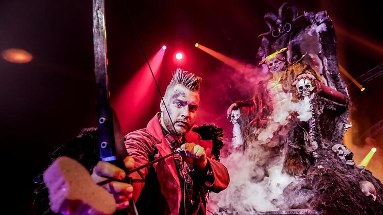 Würzburg: "Zirkus des Horrors" mit außergewöhnlicher Show - und "echtem Blut"