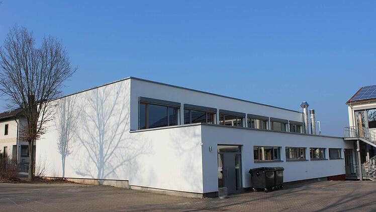 Die für viel Geld generalsanierte Turnhalle der Bischberger Grundschule.Foto: Sandra Trittmacher