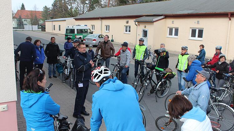 FT-Radtour über das Gelände der Bundespolizei. Foto: Michael Memmel