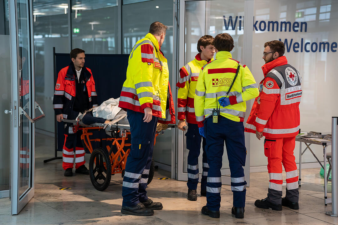 Großübung am Nürnberger Flughafen