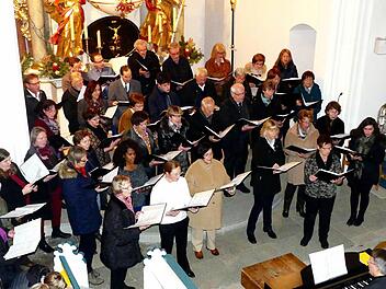 Der St. Johannes-Chor Fotos: Dieter Hübner