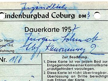 Die Dauerkarte fürs Coburger Hindenburgbad aus dem Jahre 1957