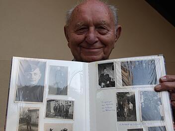 Herbert Burkholz blickt mit 89 Jahren auf ein bewegtes Leben. Fotos: Andreas Oswald
