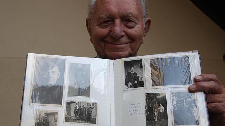 Herbert Burkholz blickt mit 89 Jahren auf ein bewegtes Leben. Fotos: Andreas Oswald