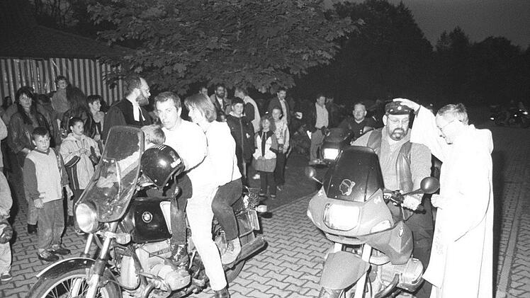 1999: Motorradgottesdienst in Poppenlauer. M. Petzold