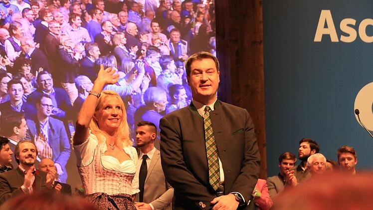 Beim Politischen Aschermittwoch 2018 in Passau.  Josef Hofbauer