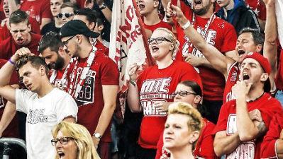 Freak City feuerte die Jungs einmal mehr lautstark an.