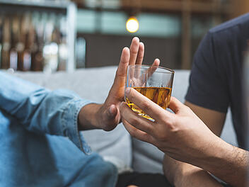 Sucht: Baugewerbe und Gastronomie in Bayern ist besonders gefährdet