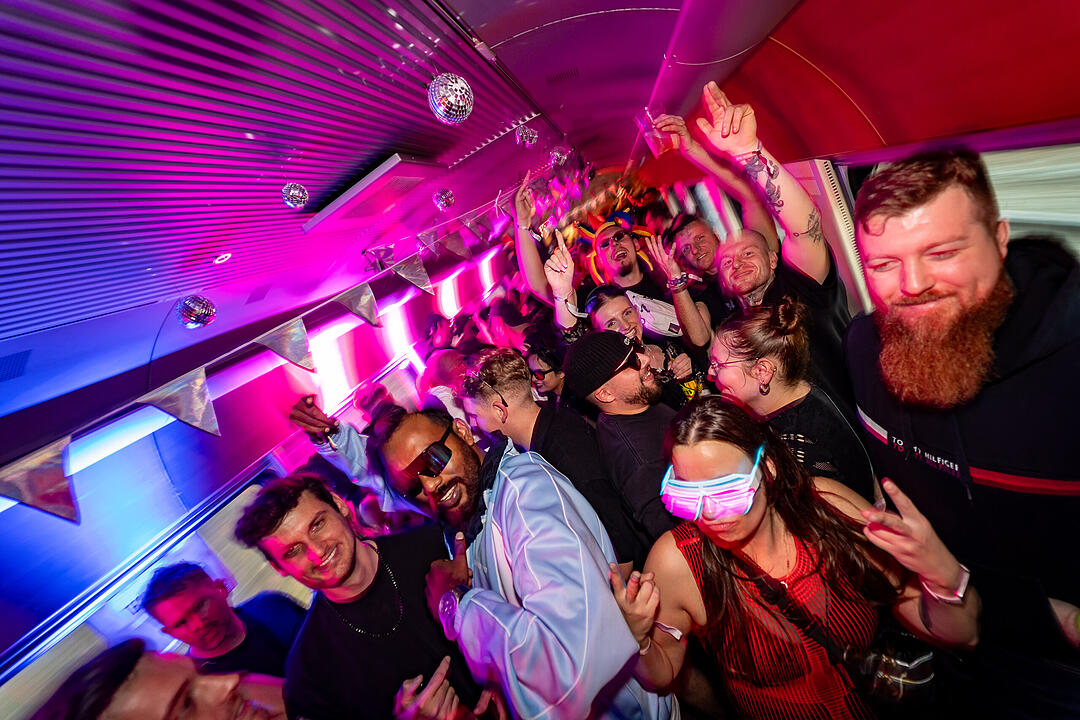 Die beste Party im Zug!