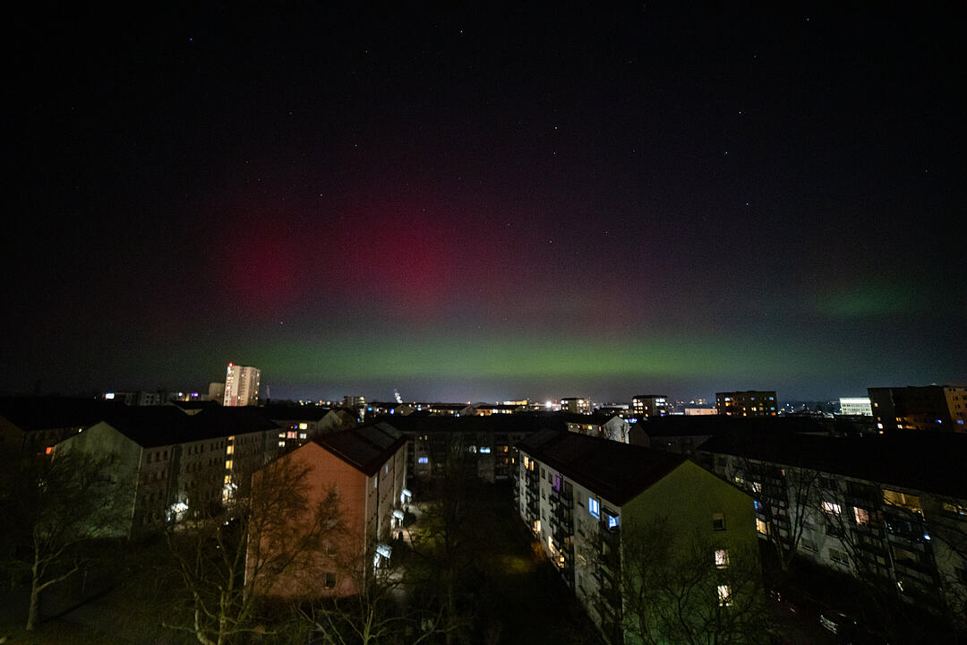 Polarlichter &uuml;ber F&uuml;rth: Rot-Gr&uuml;nes-Spektakel am Nachthimmel