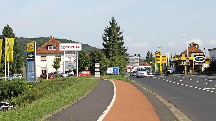 Hier endet nach wie vor der Radweg nach Arnshausen. Fotos: Thomas Mäuser