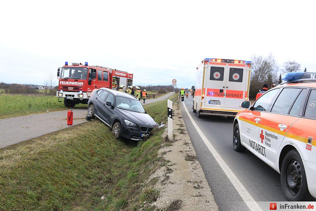Frontalkollision auf der B4