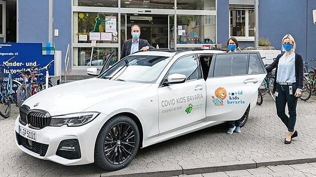 Das Erlanger Studienteam Prof. Dr. Joachim W&ouml;lfle, Direktor der Kinderklinik, Dr. Irmgard Toni und Prof. Dr. Antje Neubert, Leiterin des Erlanger Forschungsteams, macht ab Mitte Oktober Rachenabstriche in nordbayerischen Grundschulen und Kindertagesst&auml;tten (von links). Foto: Michael Rabenstein/Uni-Klinikum Erlangen
