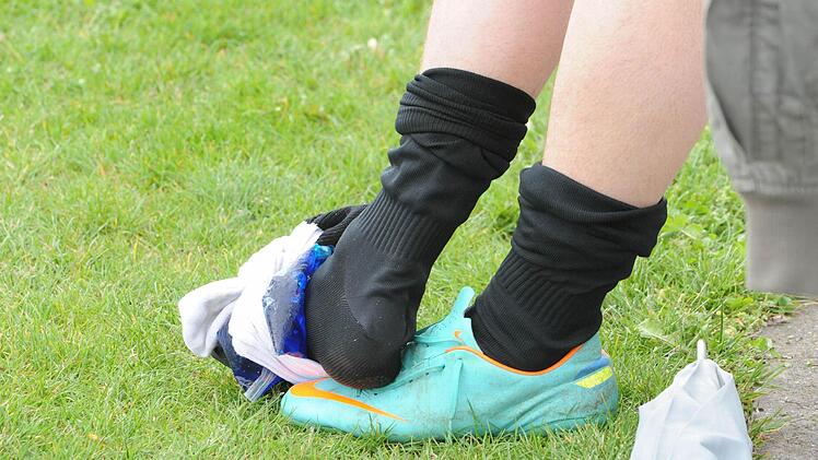 Kühlung für den lädierten Fuß.