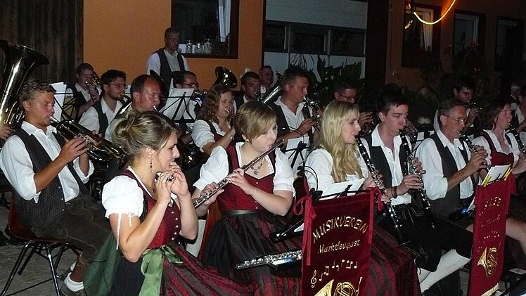 Der Musikverein Marktleugast stellt sich in den Dienst der guten Sache und wird den Besuchern des Benefizkonzerts in St. Hedwig ein abwechslungsreiches Programm präsentieren. Foto: Archiv/Klaus-Peter Wulf
