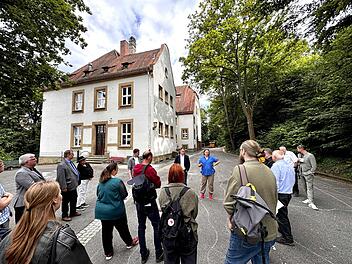 Bamberg: Drei Bamberger Schulen werden saniert - Kultursenat besichtigt Baustelle Bamberg: Drei Bamberger Schulen werden saniert - Kultursenat besichtigt Baustelle