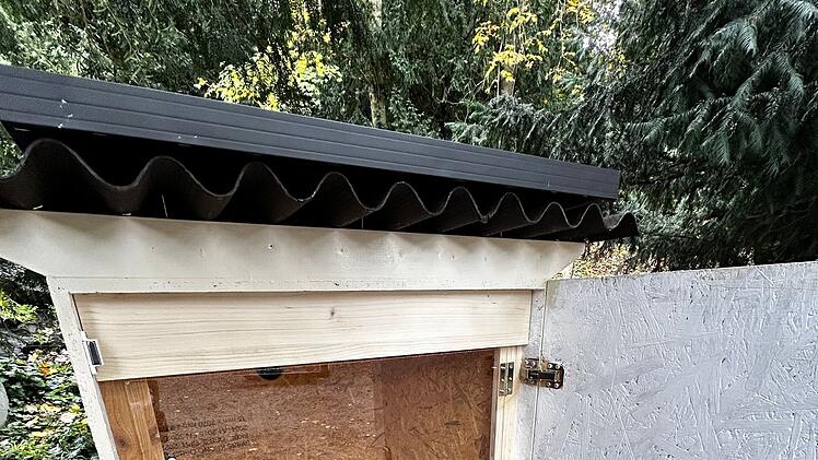 Erste Tierklappe in der Schweiz