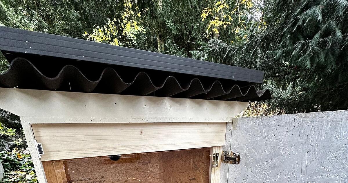 Idee-wie-bei-Babyklappen-Schweiz-hat-erste-Tierklappe