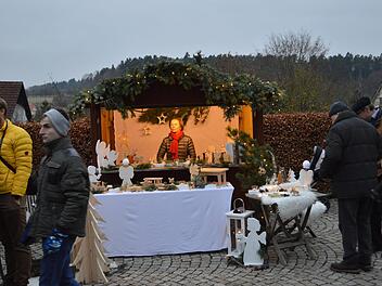 Weilersbach ist schon in Weihnachtsstimmung. Das Bild zeigt den Markt vom Vorjahr.Heidi Amon