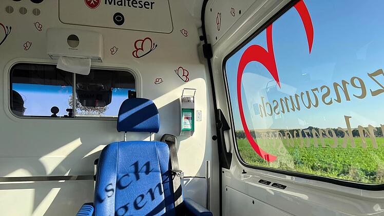 "Herzenswunsch-Krankenwagen" der Würzburger Malteser