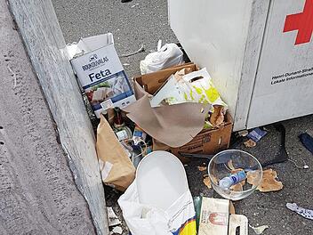 Es sind Unmengen von M&uuml;ll, den die Adelsdorfer Bauhofmitarbeiter mehrmals in der Woche einsammeln m&uuml;ssen. Foto: Bauhof Adelsdorf