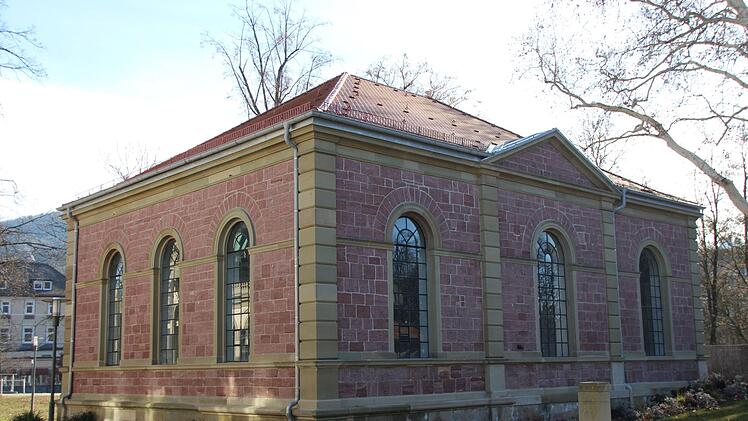 1898 Das staatliche E-Werks wurde errichtet, um das  Luitpoldbad, das damals größte Badehaus Europas, mit Strom für die Beleuchtung zu versorgen. Foto: Benedikt Borst