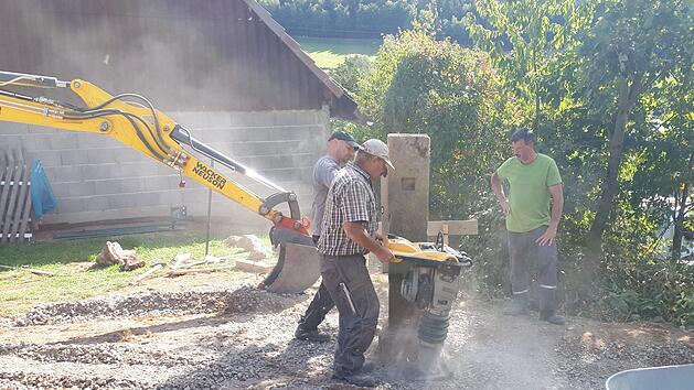 Durch die Corona-Pandemie musste der Baubeginn f&uuml;r die Feuerwehr-Ger&auml;tehalle in R&ouml;mershag verschoben werden. Foto: Franziska Scheller