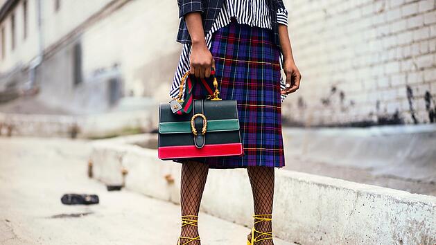 Entdecke trendige Fashion-Teile zum vergünstigten Preis bei About You